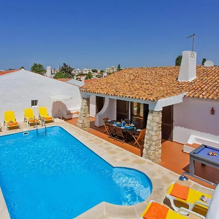 Aveiros By ヴィラ