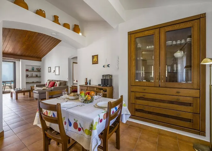 Aveiros By Albufeira